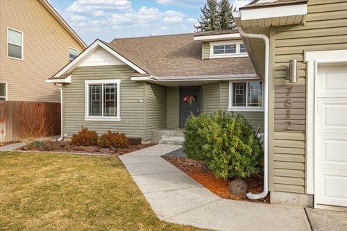 7812 N Maple St, Spokane, WA, 99208 | Card Image
