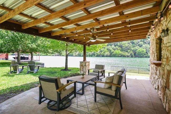 2305 Manana St, House other with 4 bedrooms, 4 bathrooms and 6 parking in Austin TX | Image 32
