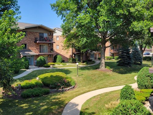 2103-5340 Waterbury Ct, Crestwood, IL, 60418 | Card Image