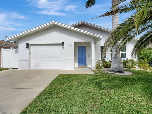 779 100th Ave, NAPLES, FL, 34108-2239 | Card Image