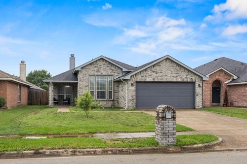 119 Lipan St, Greenville, TX, 75402-2807 | Card Image