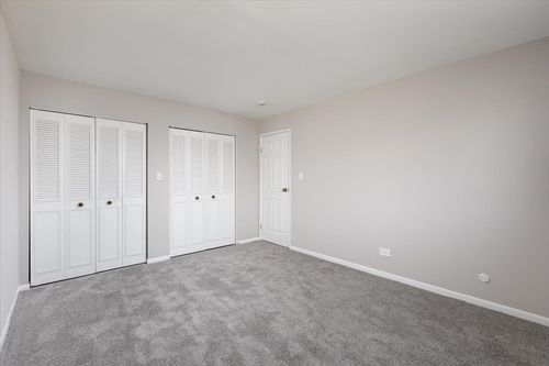 apt-5-708 W 65th St, Westmont, IL, 60559-2852 | Card Image