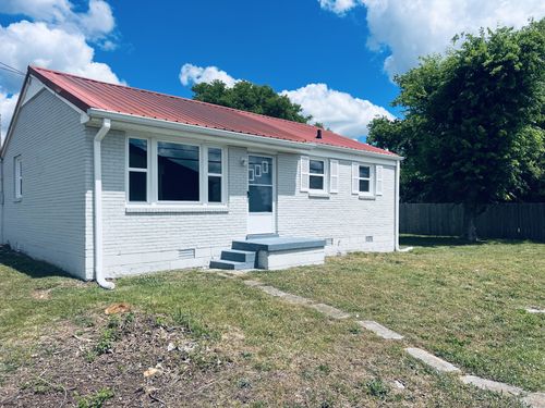 601C C L Manier St, Lebanon, TN, 37087-3732 | Card Image