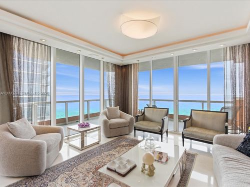 1501-17875 Collins Ave, Sunny Isles Beach, FL, 33160-2718 | Card Image