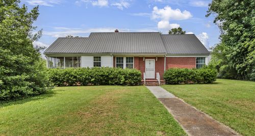 217 E Meadow Cir, Clarksville, TN, 37043-5039 | Card Image