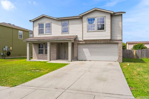 671 Nw Crossing Dr, New Braunfels, TX, 78130-2664 | Card Image