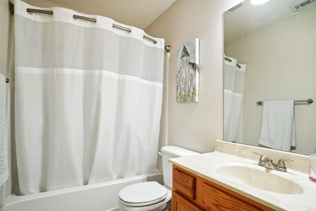 708 Hummingbird Trl, House other with 4 bedrooms, 3 bathrooms and null parking in Saginaw TX | Image 14