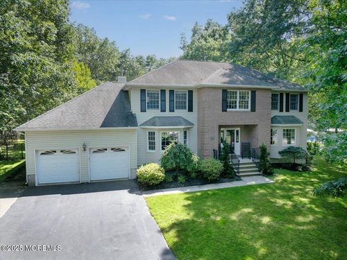 30 Sam Dr, Tinton Falls, NJ, 07724-4435 | Card Image