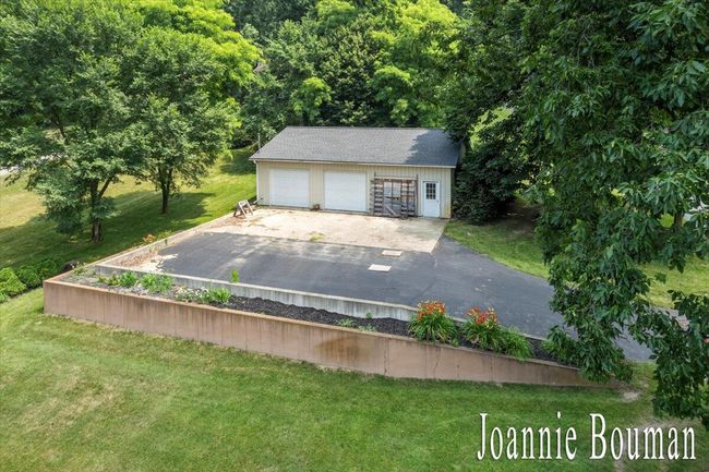 10466 Riverview Dr, House other with 5 bedrooms, 4 bathrooms and null parking in Plainwell MI | Image 45