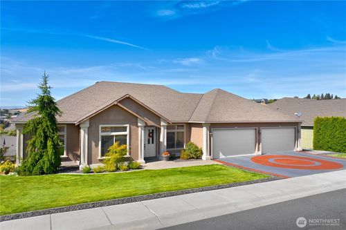604 N 72nd Ave, Yakima, WA, 98908-1316 | Card Image