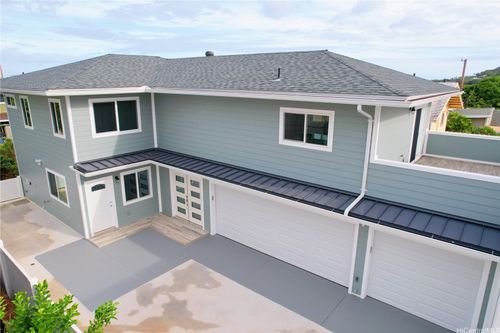 813 20th Ave, Honolulu, HI, 96816-4528 | Card Image