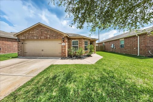 22431 Bauer Canyon Dr, Hockley, TX, 77447-3075 | Card Image