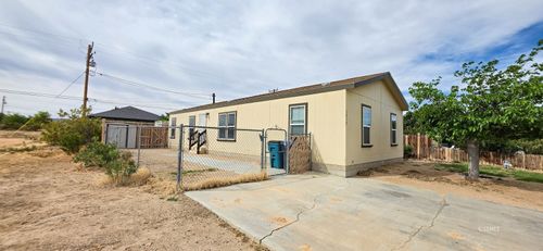 1317 W Boston Ave, Ridgecrest, CA, 93555-4809 | Card Image