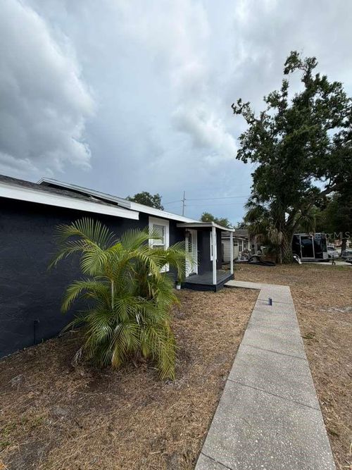 6712 S Gabrielle St, TAMPA, FL, 33611-5214 | Card Image