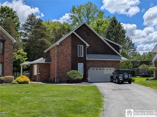 6015 Whitegate Xing, East Amherst, NY, 14051-1992 | Card Image