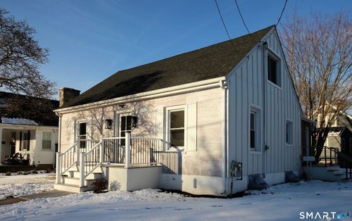 35 Fairchild St, Naugatuck, CT, 06770-4538 | Card Image