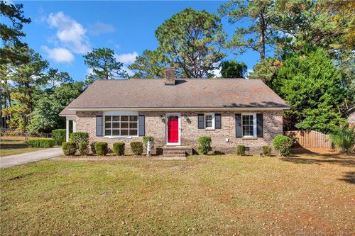 511 Dandridge Dr, Fayetteville, NC, 28303-2012 | Card Image