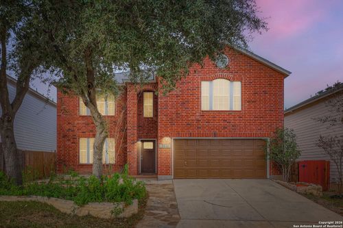 7831 Mainland Woods, San Antonio, TX, 78250-6022 | Card Image