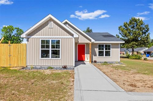 2200 Horsechesnut Place, Fayetteville, NC, 28304 | Card Image