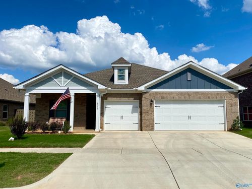 8346 Anslee Way Nw, Huntsville, AL, 35806-1347 | Card Image