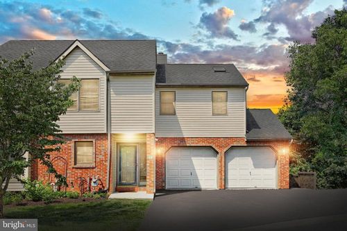 48 Jean Lo Way, York, PA, 17406-6739 | Card Image