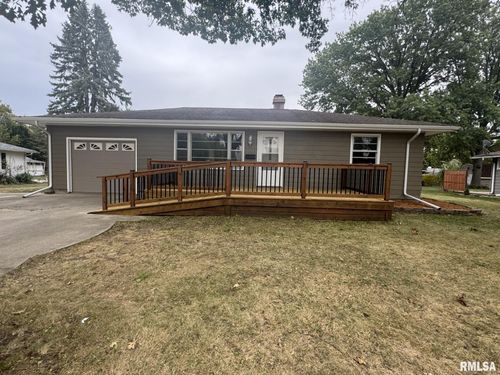 522 Beach St S, Kewanee, IL, 61443-3618 | Card Image