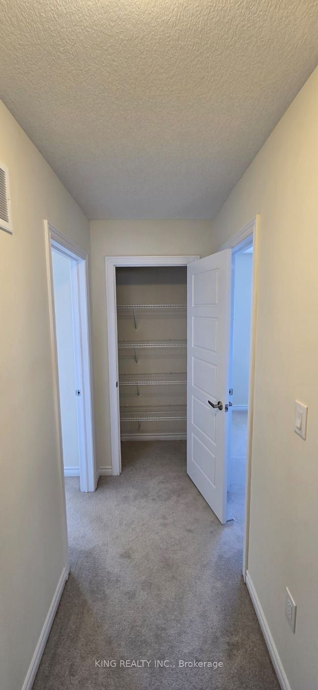 399 Dolman St, House other with 4 bedrooms, 3 bathrooms and 2 parking in Breslau ON | Image 7