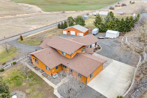 3802 Palouse Albion Rd, Pullman, WA, 99163-8908 | Card Image