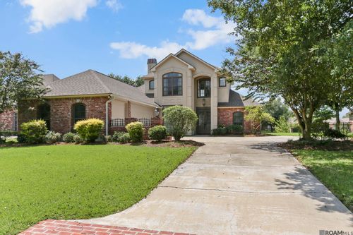 6147 Tezcuco Ct, Gonzales, LA, 70737-8513 | Card Image
