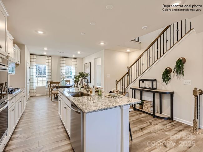 Kitchen | Image 8