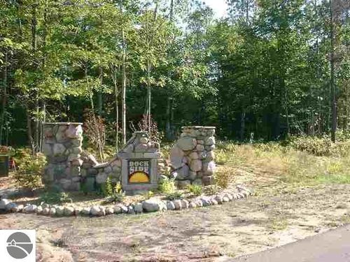 2121 Driftwood Ln Ne, Kalkaska, MI, 49646-7952 | Card Image
