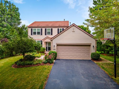2346 Woodside Ct, Carpentersville, IL, 60110-3322 | Card Image