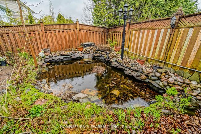 1054 Copperfield Dr, House other with 6 bedrooms, 4 bathrooms and 2 parking in Oshawa ON | Image 5