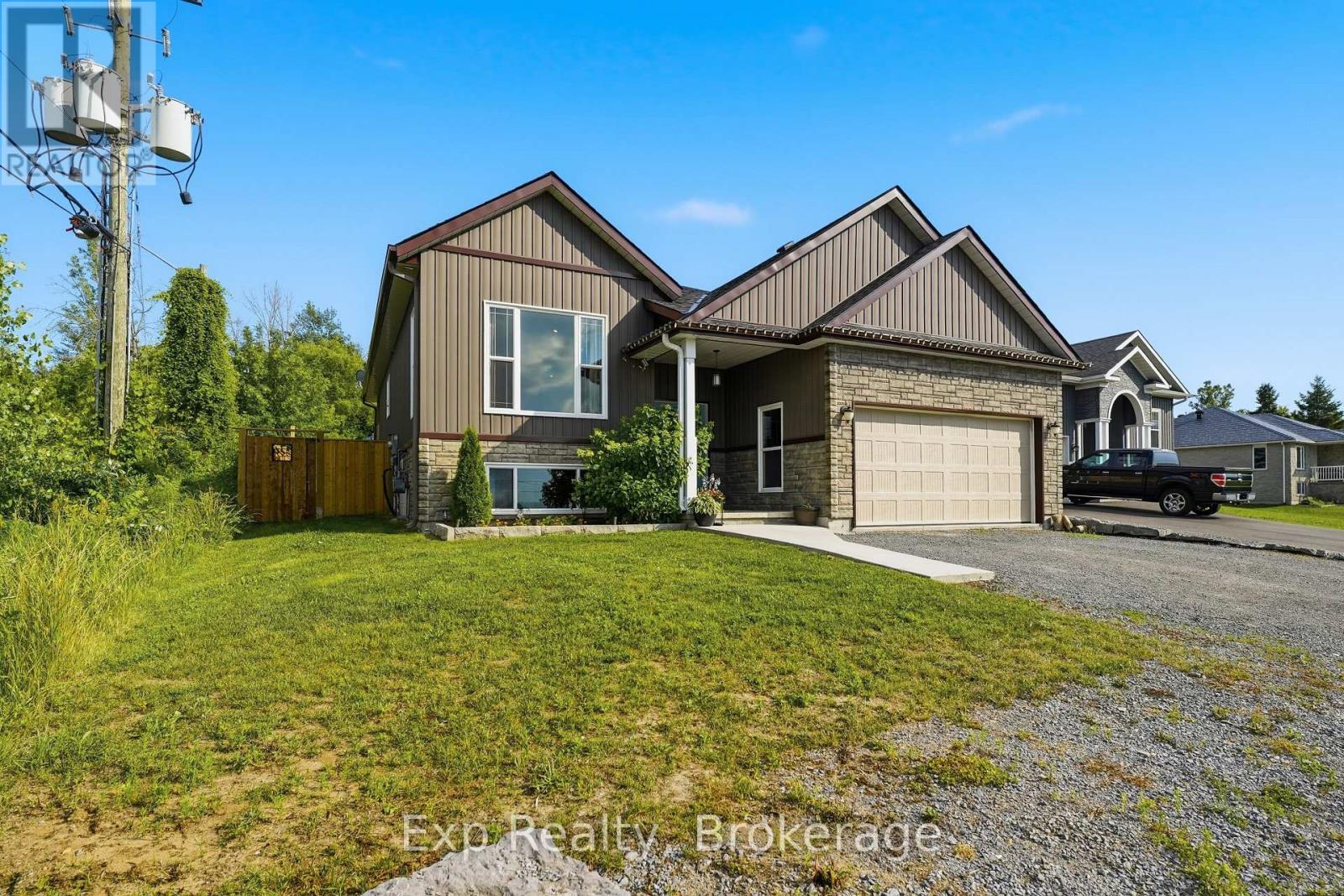 Residential in Greater Napanee (Greater Napanee) 2