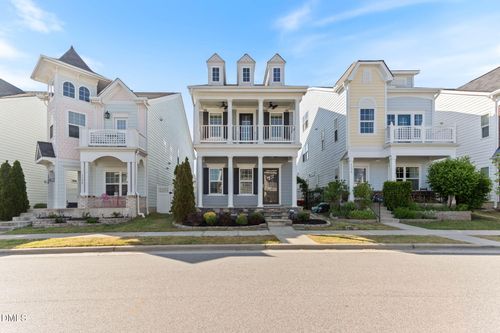 1180 Russet Ln, Apex, NC, 27523-8517 | Card Image