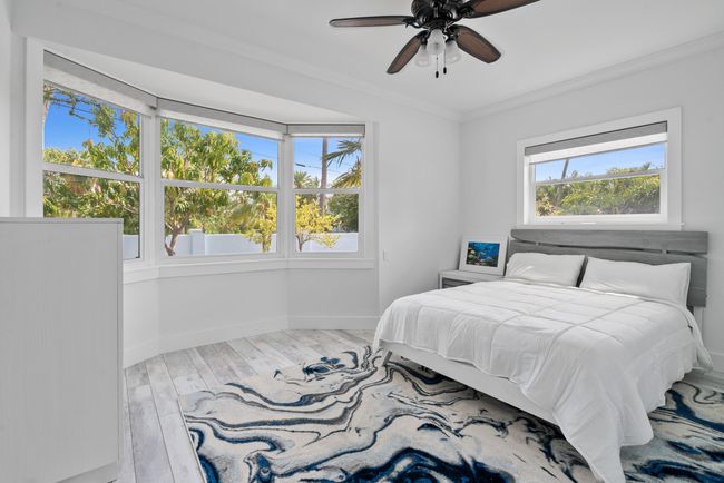 Downstairs Bedroom 1 | Image 13