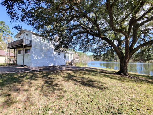 289 Broken Arrow Trail, Goodrich, TX, 77335 | Card Image