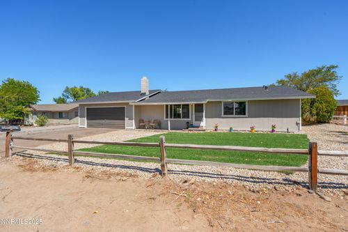 1406 Langley Dr, Gardnerville, NV, 89460-8873 | Card Image