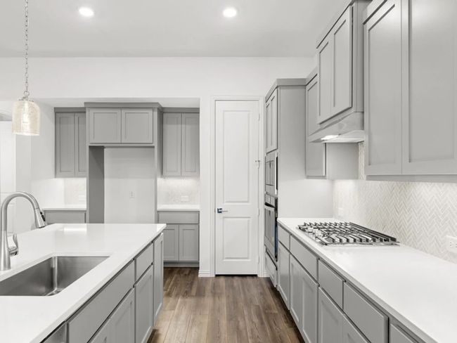 transfer 17. 1190 Daybreak Kitchen 4 | Image 14