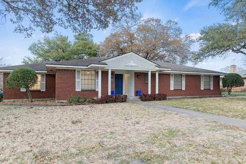 527 E Spring Valley Rd, Richardson, TX, 75081-5133 | Card Image