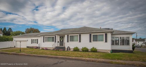 l-231 Cherry St, Jessup, PA, 18434-1419 | Card Image