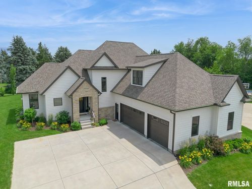 6925 Grover Sta, Bettendorf, IA, 52722-7573 | Card Image