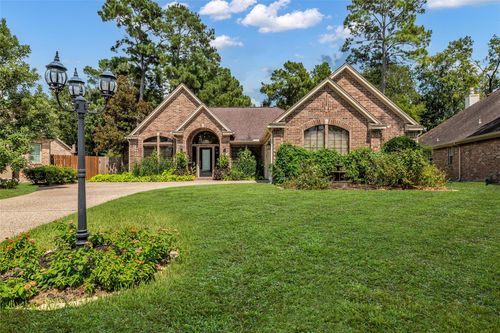 28 Stanford Ct, Montgomery, TX, 77356-8104 | Card Image