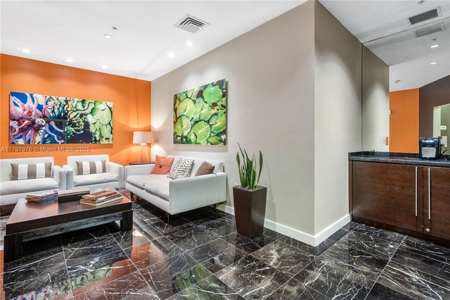APT-521 - 550 Okeechobee Blvd, Condo with 1 bedrooms, 1 bathrooms and null parking in West Palm Beach FL | Image 20