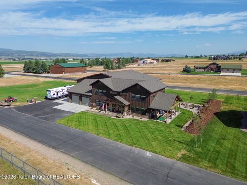 95 W Fairchild St, Afton, WY, 83110-7709 | Card Image