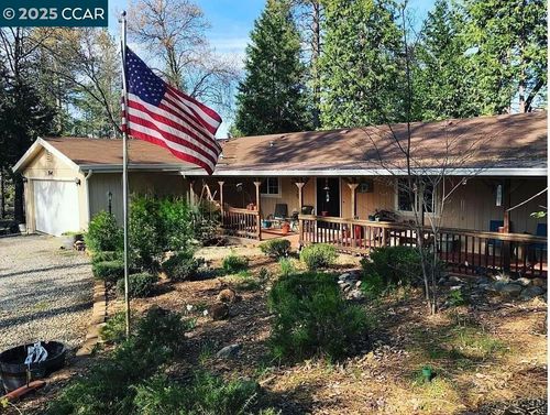 19010 Potteroff Rd, Mokelumne Hill, CA, 95245 | Card Image