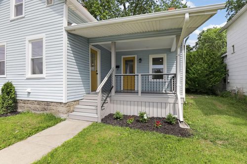 102 Potter St, Delaware, OH, 43015-2090 | Card Image