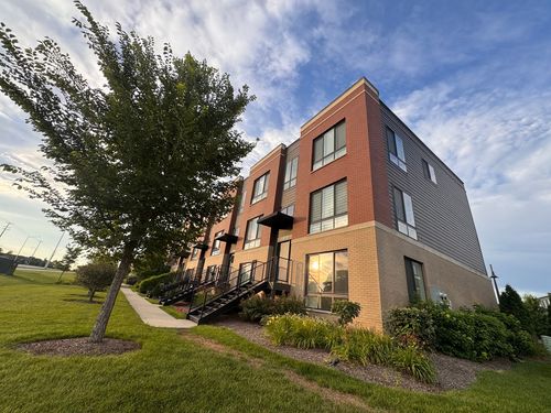 1212 Quadrant Ln, Schaumburg, IL, 60173-5655 | Card Image