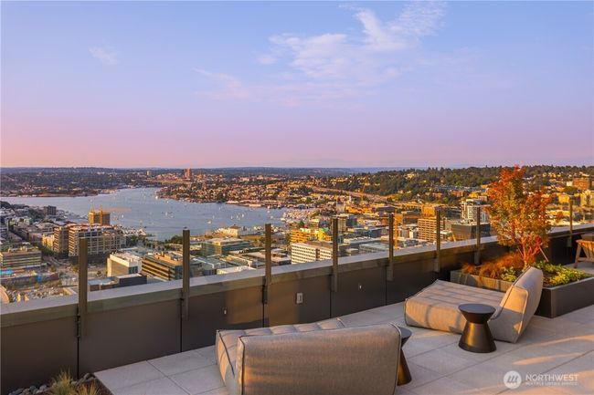 UNIT-3107 - 2510 6 Th Ave, Condo with 1 bedrooms, 1 bathrooms and null parking in Seattle WA | Image 30