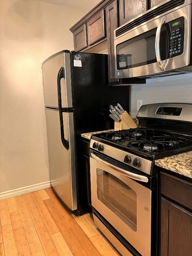 APT-201 - 1307 Norwalk Ln, Condo with 2 bedrooms, 2 bathrooms and 2 parking in Austin TX | Image 9